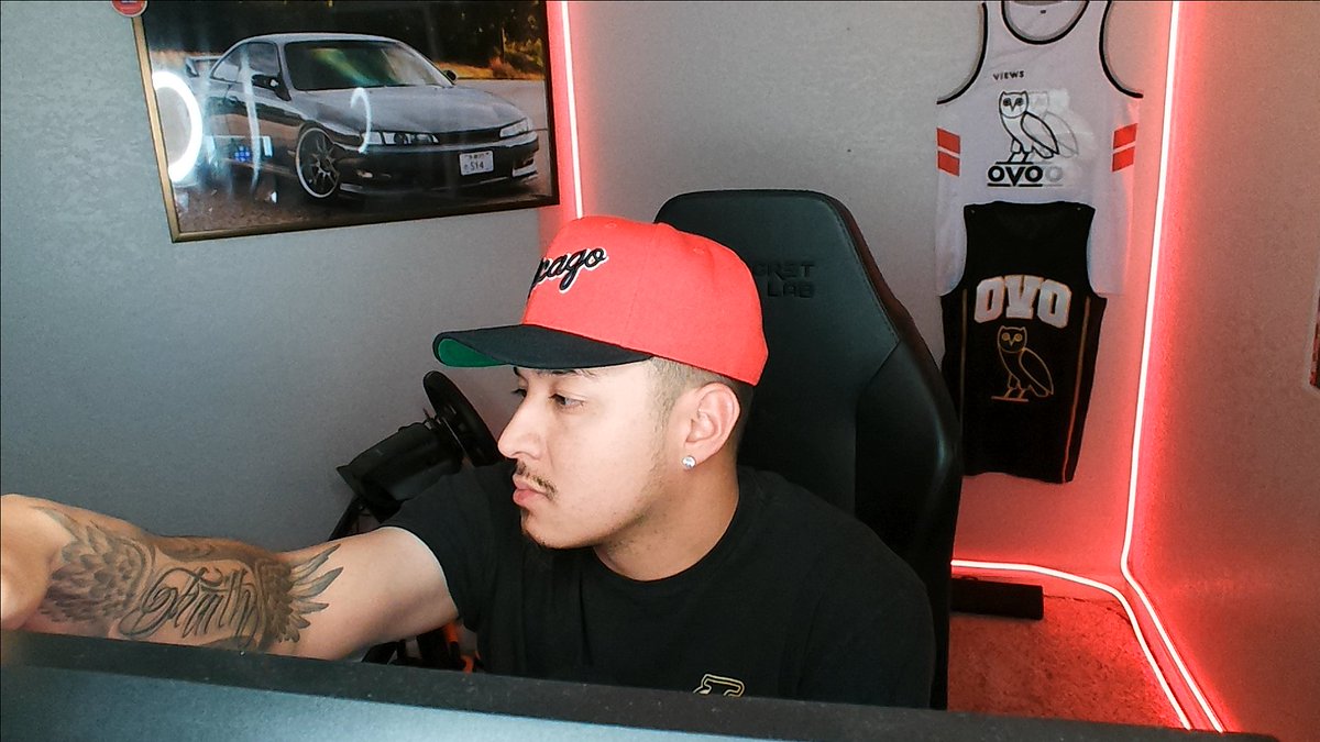 JOIN NOW 

TWITCH- LACEDDD_