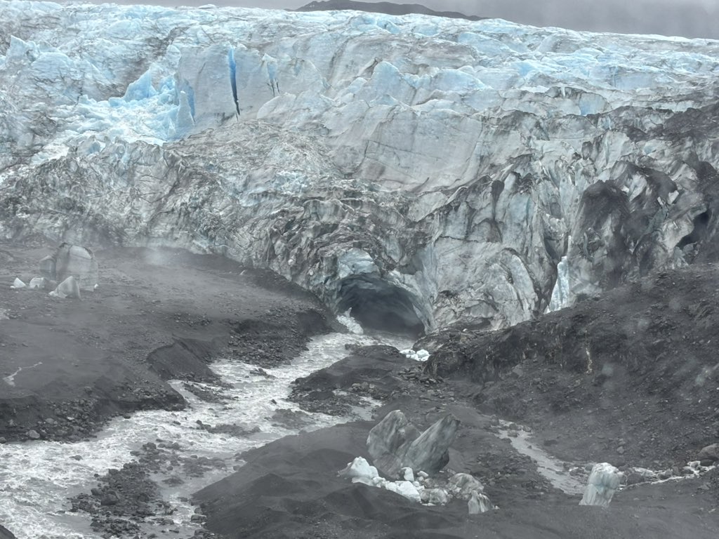 Captain Burner tweet media