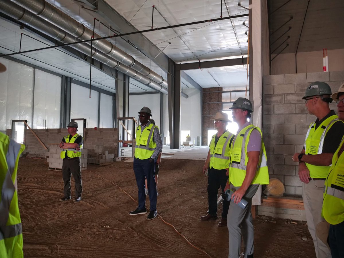 SipasiOA's tweet photo. 🚜 Exciting updates at Dickinson State! Just toured our newly remodeled $25M Agriculture &amp; Rodeo facilities with @NDFarmersUnion. Students move into the Ag building next week — can’t wait! 💙 #HawkAreUp #DickinsonState https://t.co/My4GPTPlmL