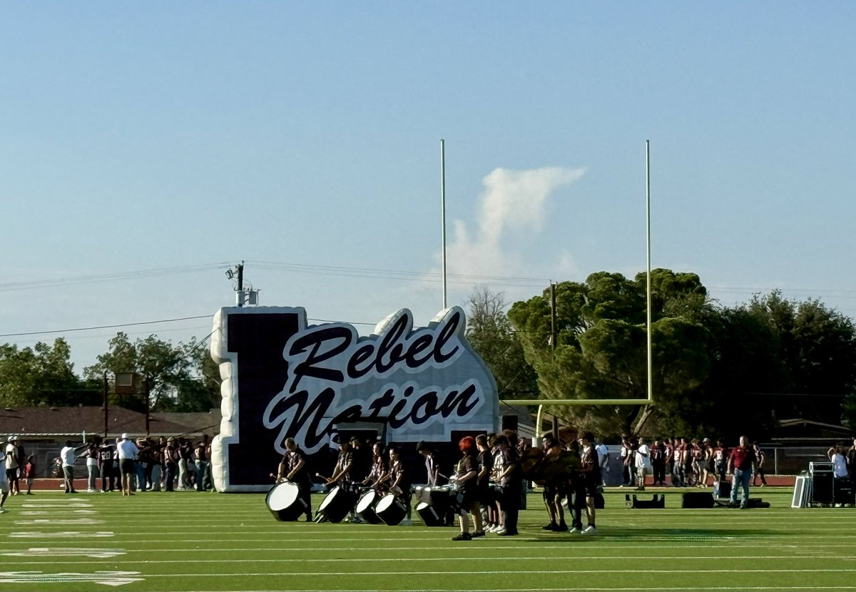 Midland_ISD's tweet image. 🏈🤍We had a great time at Meet the Rebels this evening! We’re ready to see them take the field and bring home some hardware this season!🤍🏈
#ExcellenceInAction #StudentExperience