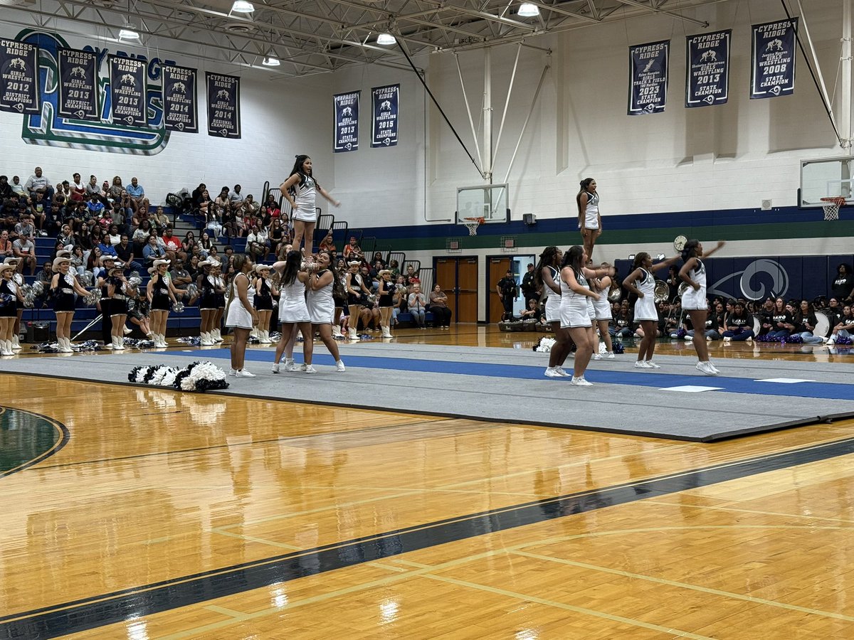 Abe Lozano tweet media