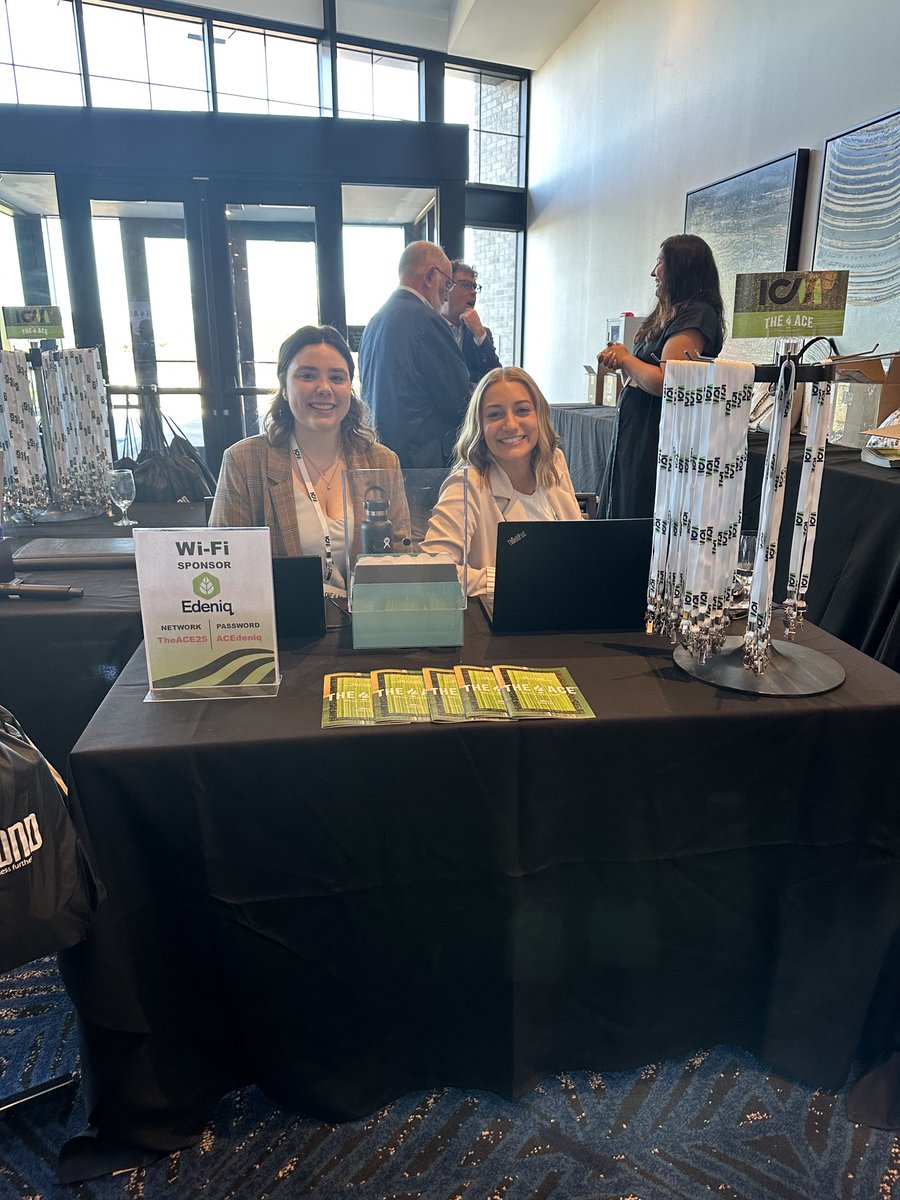 ACEethanol's tweet image. Kicked off #TheACE25 in Sioux Falls with our Welcome Reception! Looking forward to the next few days! Thank you @RSMUSLLP Mickelson &amp;amp; Co, and Flynn Wright for sponsoring! #HomefieldAdvantage