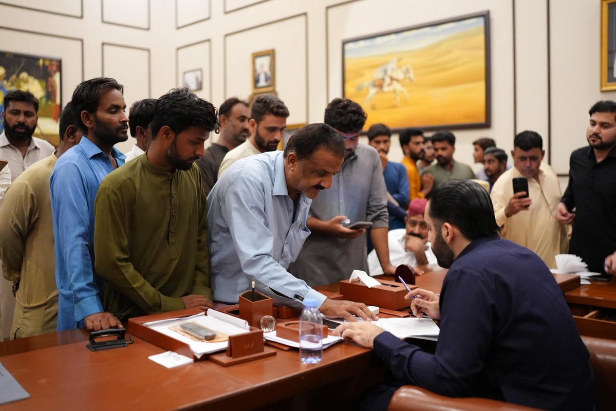 Rawal House (@rawal_house1) on Twitter photo Dated 20-08-2025
PPP leader <a href="/rawalsharjeel/">Rawal Sharjeel Memon</a> meets with people of PS61 regarding their issues at Rawal House, Rawal Sharjeel resolved their issues on immediate basis Dated 20-08-2025
PPP leader <a href="/rawalsharjeel/">Rawal Sharjeel Memon</a> meets with people of PS61 regarding their issues at Rawal House, Rawal Sharjeel resolved their issues on immediate basis