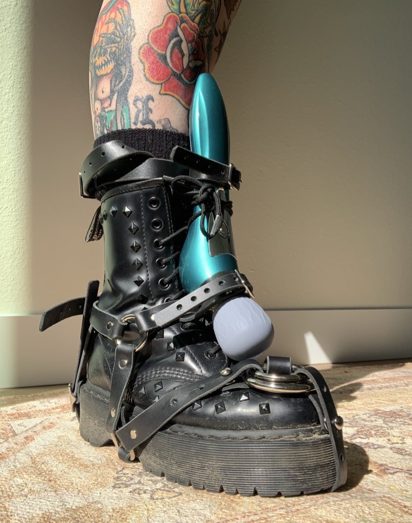 thank you , <a href="/owynspace/">freakmutt leather</a> ☆