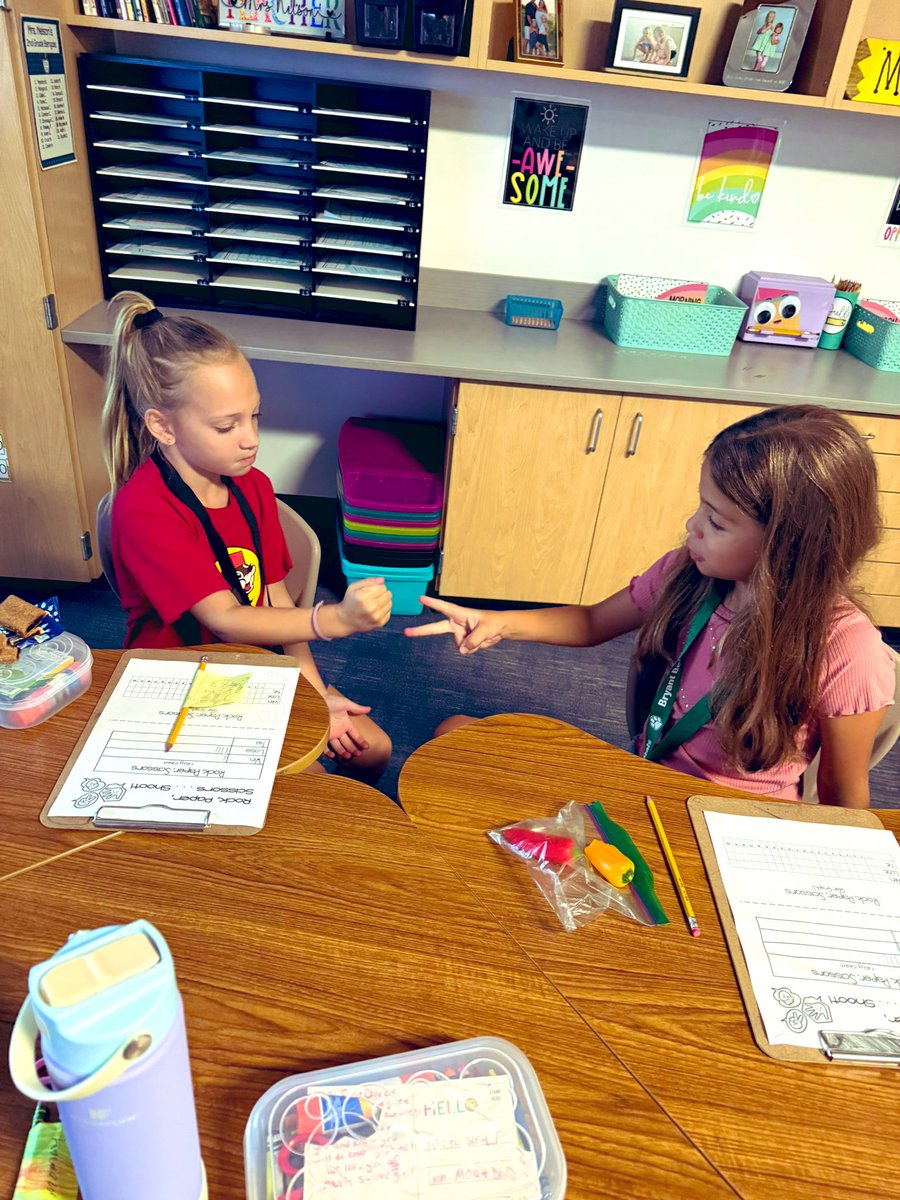 Mrs. Nelson tweet media