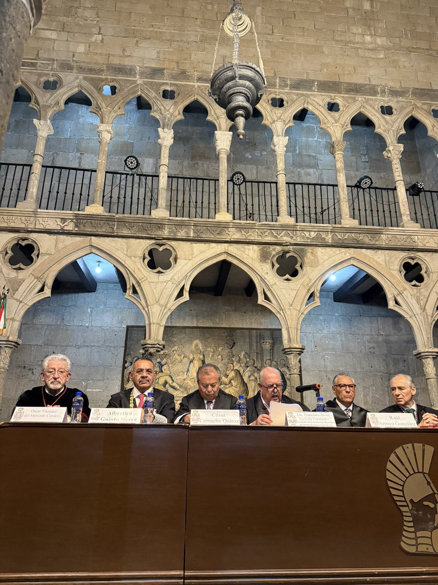 Colegio de Abogados (@incam_abogados) on Twitter photo Hoy se celebra la ceremonia de ingreso de nuestro Vocal de Cultura Jurídica, Raúl Arroyo González como miembro de número sitial 19 de la Academia Mexicana de Jurisprudencia y Legislación <a href="/AcademiaMexLex/">Academia Mexicana de Jurisprudencia y Legislación</a>. Enhorabuena Hoy se celebra la ceremonia de ingreso de nuestro Vocal de Cultura Jurídica, Raúl Arroyo González como miembro de número sitial 19 de la Academia Mexicana de Jurisprudencia y Legislación <a href="/AcademiaMexLex/">Academia Mexicana de Jurisprudencia y Legislación</a>. Enhorabuena