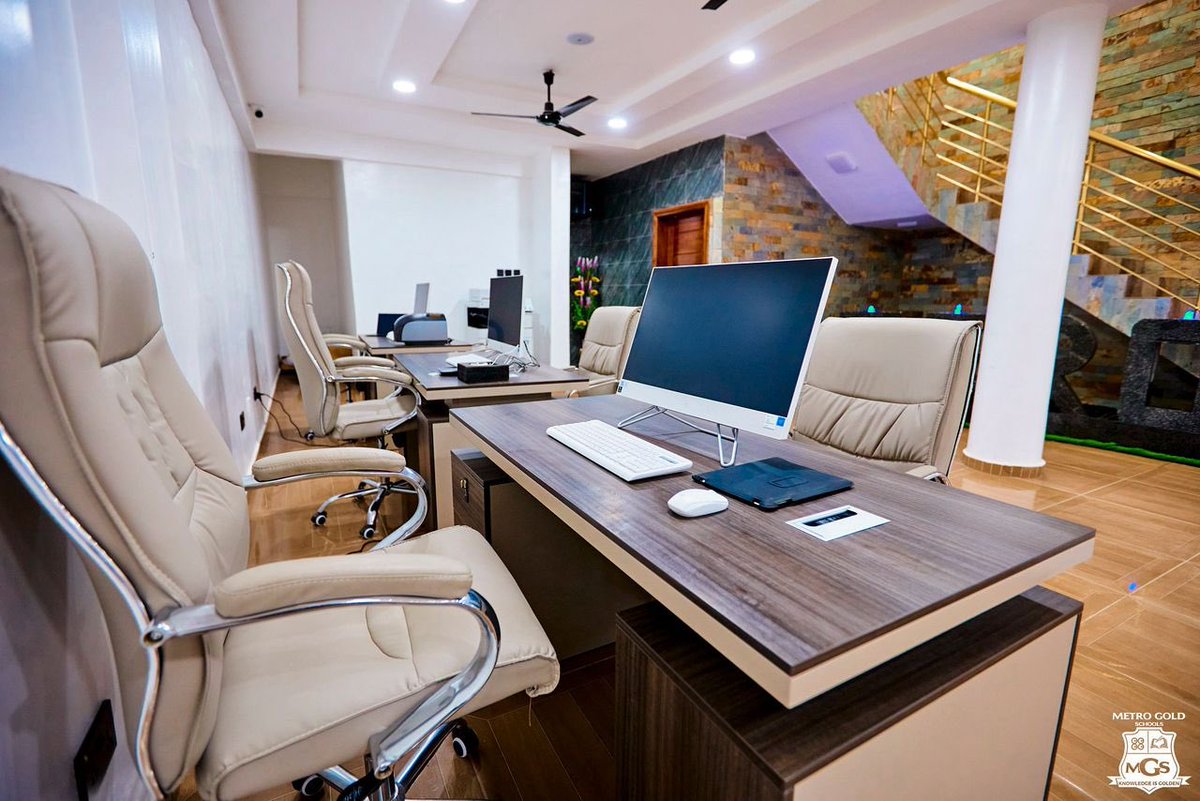 CHARLOTTE NICOLE 🕊 (@charllycolegh) on Twitter photo 