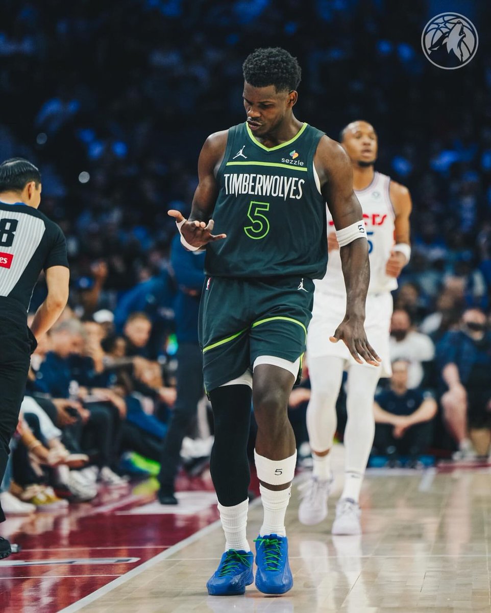 TWolvesLead's tweet image. 62 DAYS UNTIL #WOLVESBACK