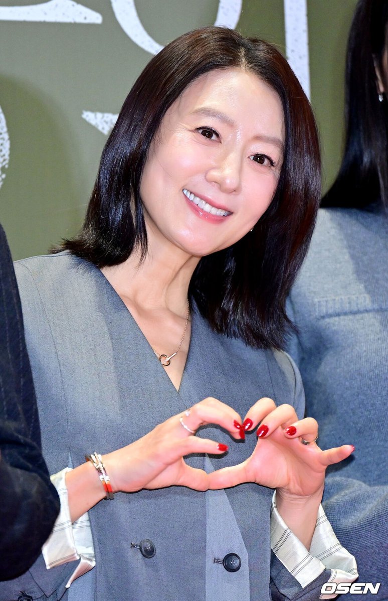 박하 tweet media