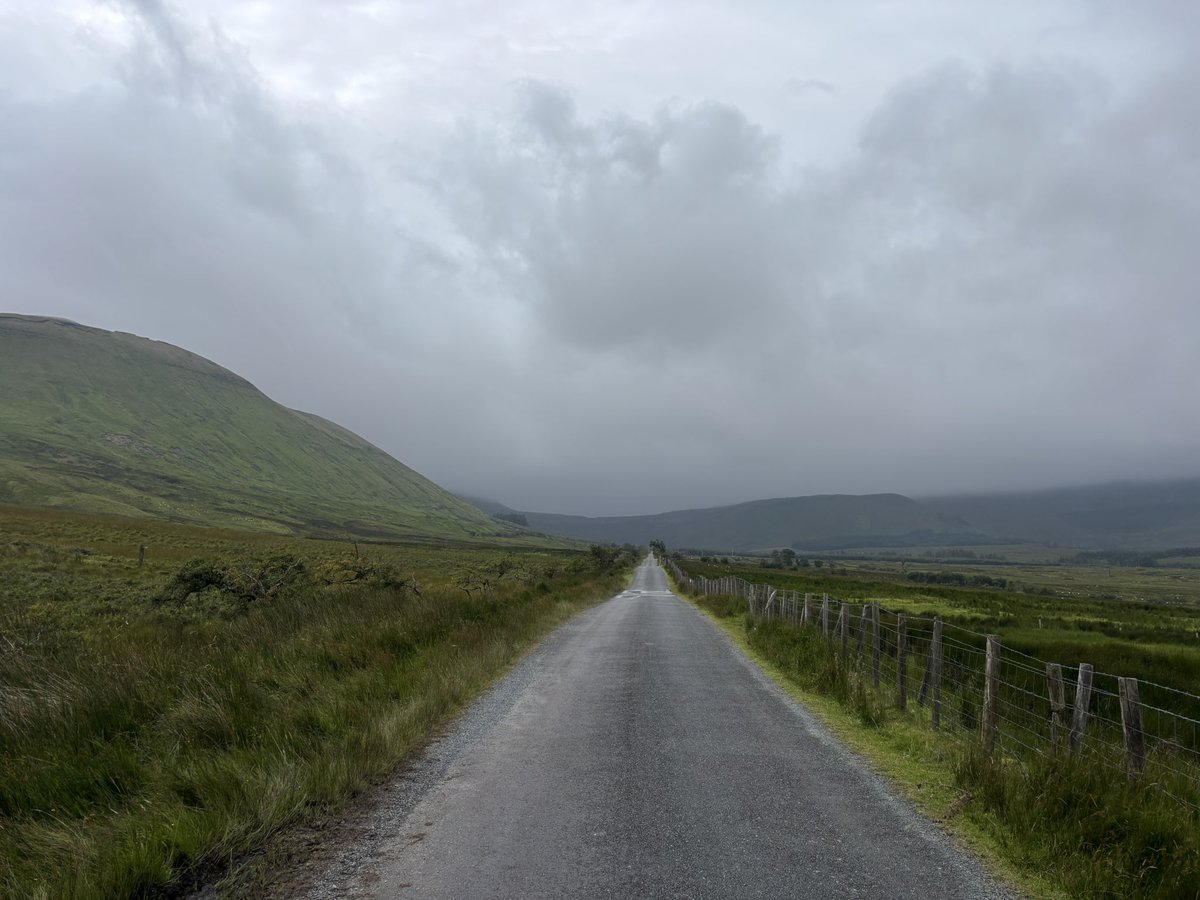 Ní hé an turas an rud is tábhachtacha

Ach na daoine lena bhualadh ar an mbealach!🙂