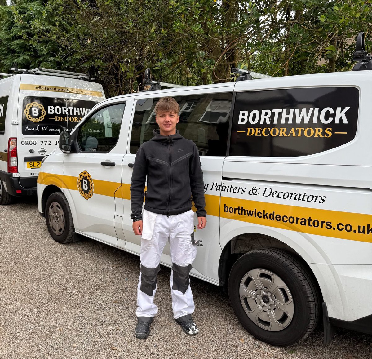 👋 Borthwick Decorators are excited to welcome Oskar to the team!

Oskar has recently joined us as an apprentice and will be learning all aspects of painting and decorating alongside our experienced decorators. We’re looking forward to supporting his journey, helping him develop