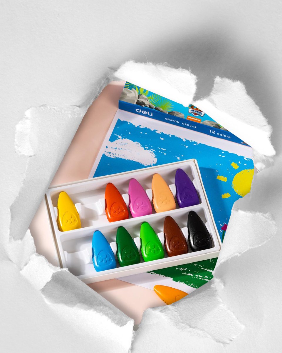 lootcoza's tweet image. Unleash your little artist’s roar! 🦖🎨 With crayons shaped like dinosaur claws and wrapped in Paw Patrol fun, creativity just got a prehistoric upgrade! #crayons #dinosaurs #art