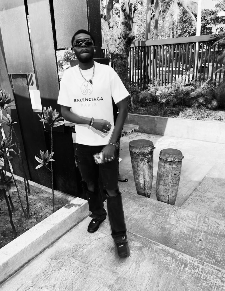 Donnner2's tweet photo. 🇦🇴🤍💠 https://t.co/H1cutVdPck