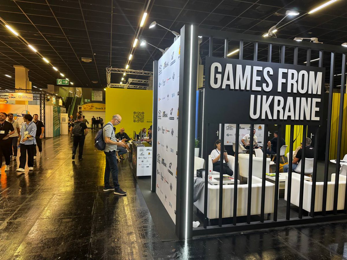 rocatgames's tweet photo. INVASIA is live at #Gamescom2025 — find us haunting the Indie Zone, Games from Ukraine.
🎮 Survive the INVASIA demo and meet the ones who shaped the fear.

#ROCATGames #INVASIA #SciFiHorror #UnrealEngine5 #IndieZone #GamescomIndie #Gamescom2025 #SurvivalHorror https://t.co/v4w87gwiXa