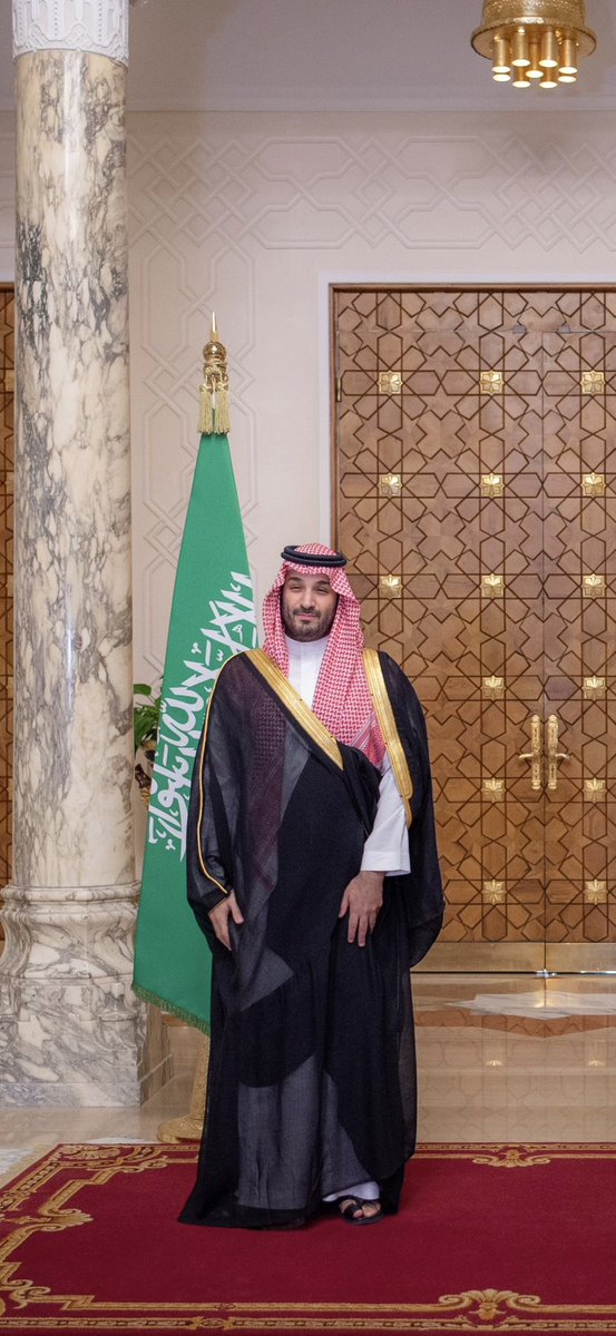 الرئاسة المصرية: 

الرئيس السيسي يتوجه إلى السعودية للقاء ولي العهد الأمير محمد بن سلمان.

-
