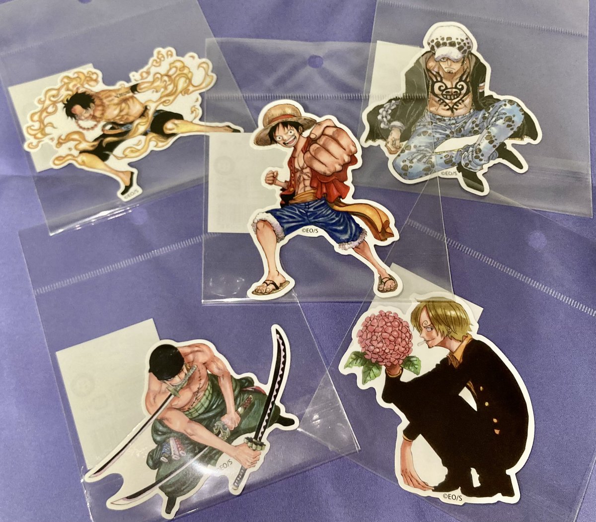 再入荷】原画商品 『ONE PIECE』ダイカットステッカー ルフィ/ゾロ