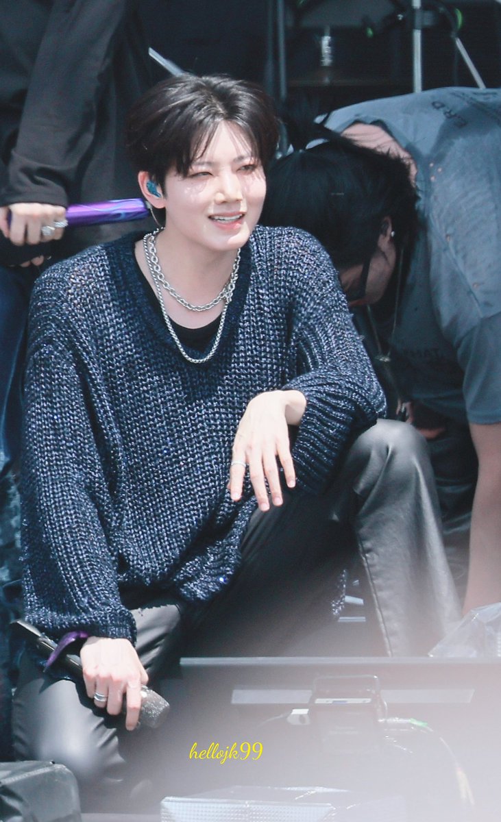 헬로🌠 tweet media