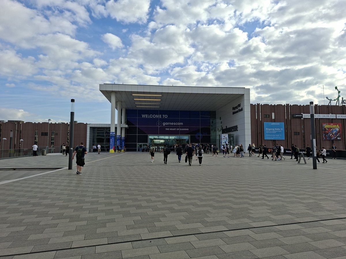 Der zweite Tag der Gamescom beginnt!
#gamescom2025 #gamescom