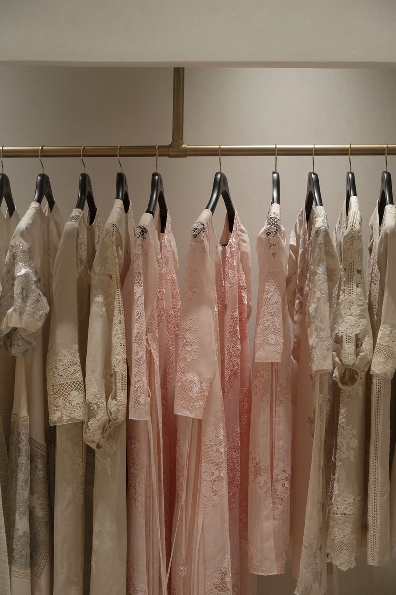 Mauzan's tweet photo. Cool enough to be your fav shopping destination 😉🎀🌷

#mauzan
#mauzansboutique
 #emarati_womenZ_national_day https://t.co/ZwhJVDJoO5