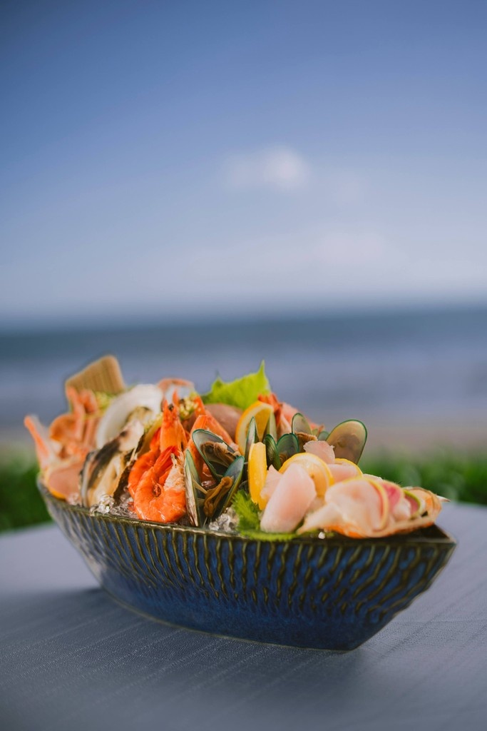 Flavours across Bali and Jakarta: Four to Try (August 2025 dining round-up)
From Jakarta’s vibrant commercial heart to Bali’s serene beaches and dramatic limestone cliffs, a rich tapestry of exceptional dining experiences awaits. 

Read more prestigeonline.com/id/wine-dine/d…