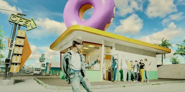 btssdjd's tweet image. 어쩌다보니 다너마가 벌써 5살..
 #DynamiteBTS