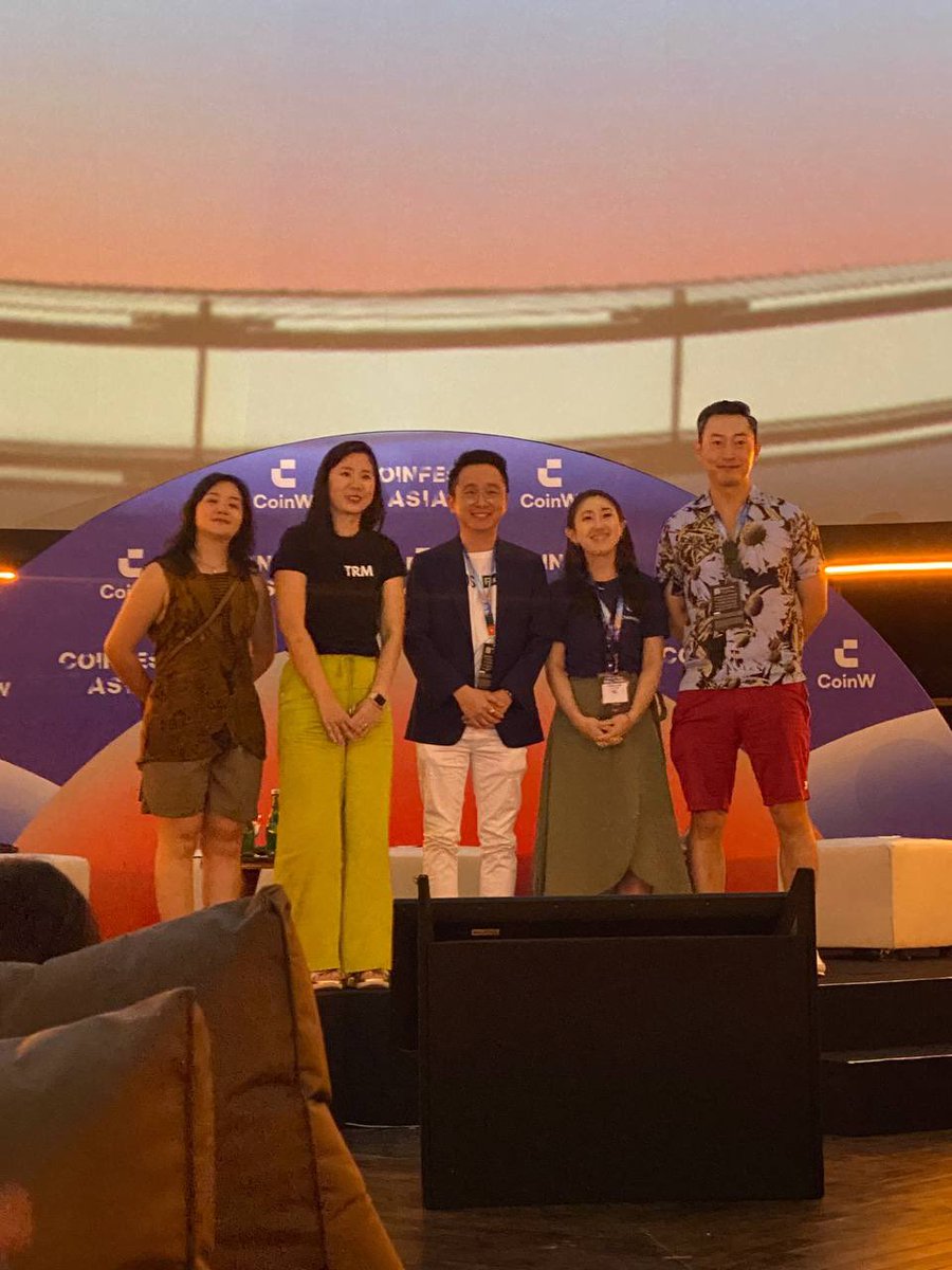 bitpinas's tweet photo. “Global Protocol, Local Rules” - Asia’s Web3 leaders warn fragmented regulation risks slowing adoption.

@ItsAsih 
Angela Ang @trmlabs 
@jingwei @oslpay
Chengyi Ong @chainalysis
@50Nent 

@coinfestasia https://t.co/tJblBZVzgN