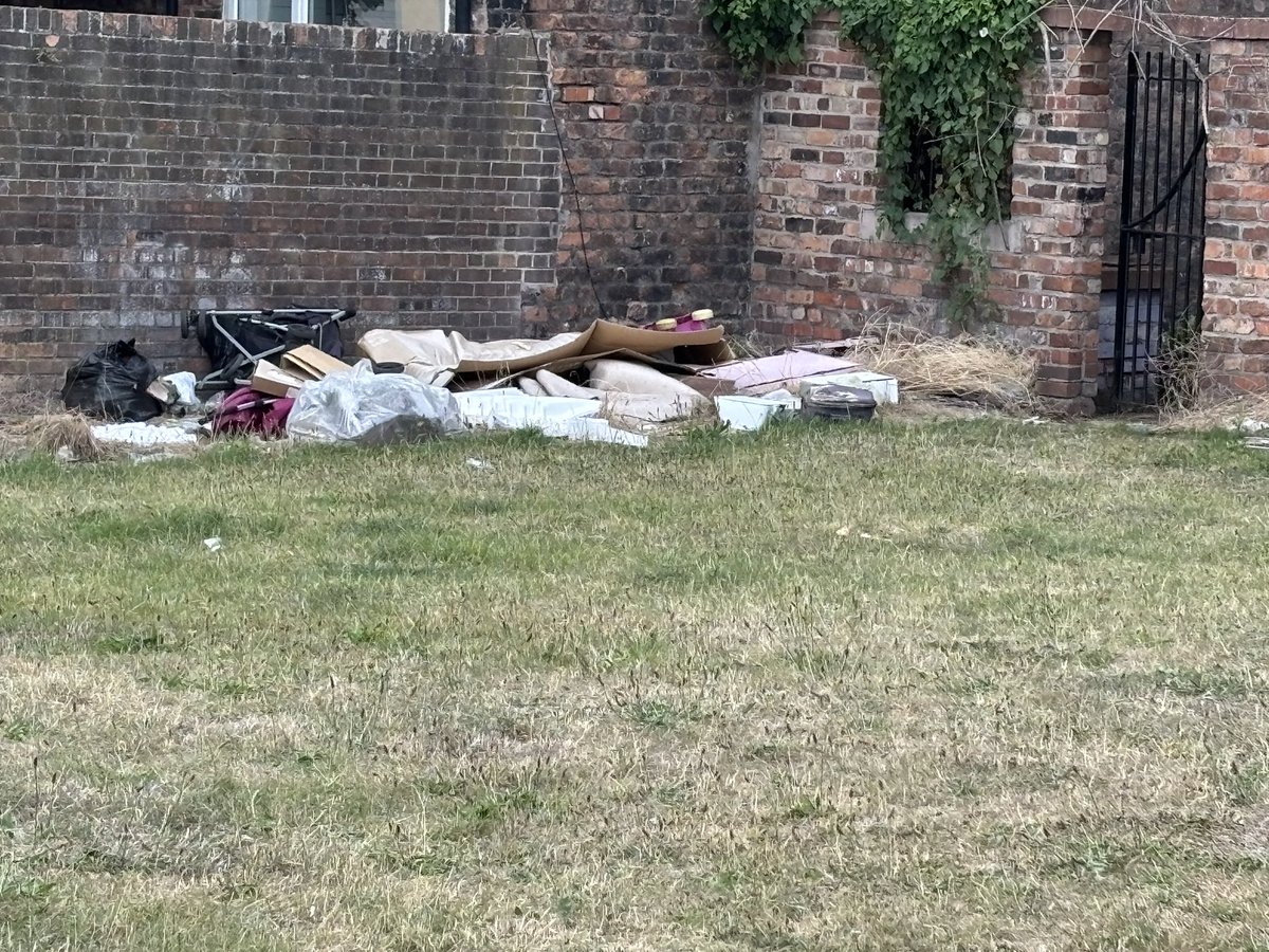 Lee Brady tweet media