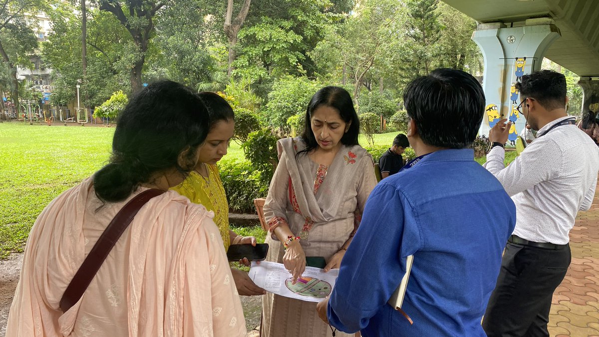 NehalShahBJP's tweet photo. Had a fruitful meeting with Garden Cell Dept. & F/North Garden officials on the proposed refurbishment of B. N. Maheshwari Udyan, Matunga

With new gazebos, open gym equipment, a turf play zone with apparatus for children, pathways, benches for senior citizens, and upgraded lighting — the park is set for a complete transformation for residents’ joy & wellness. ✨

#Matunga #Ward177 #GreenMumbai #UrbanDevelopment #PublicSpaces #CommunityFirst