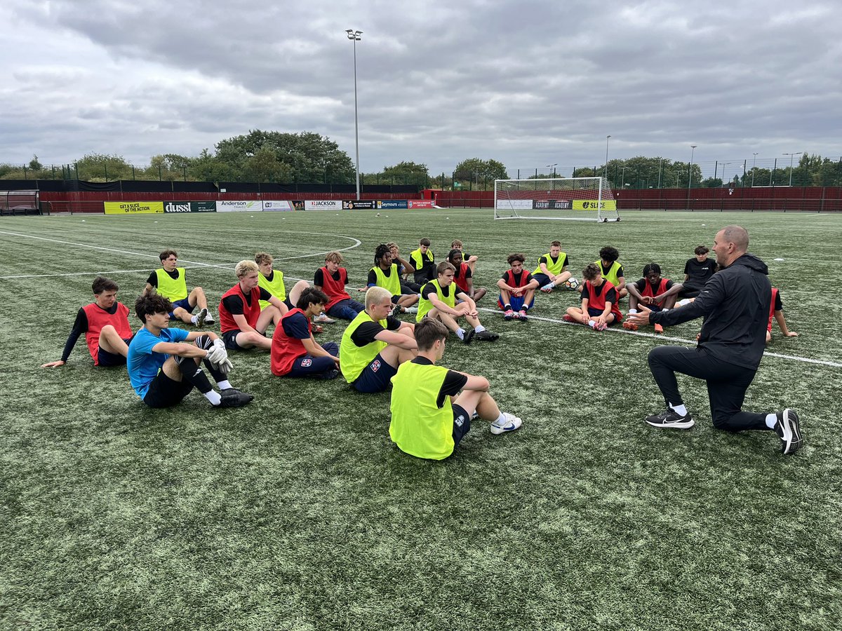 Ian Dyer tweet media