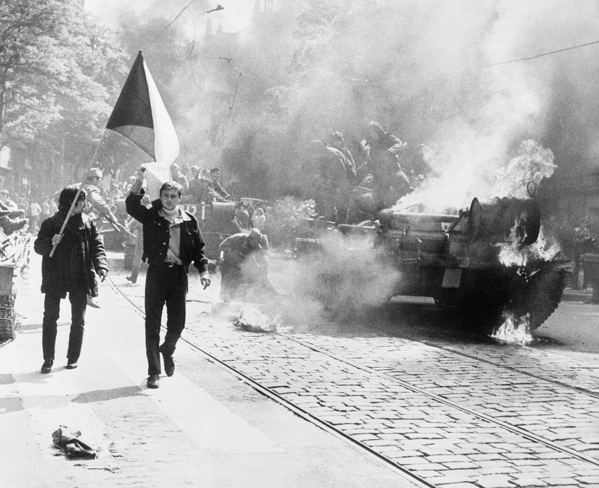 Forum_2000's tweet image. 57 years since invasion of Czechoslovakia by Warsaw Pact forces led by the Soviet Union