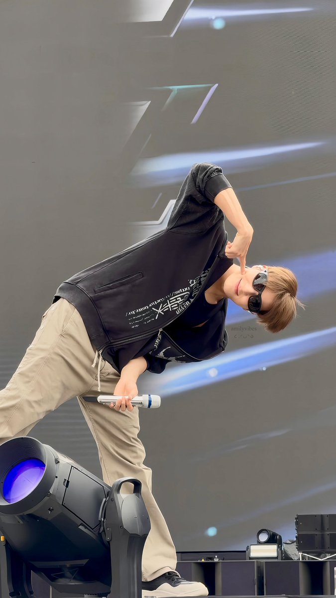 #제노 볼콕~ 🐻‍❄️👈🏻