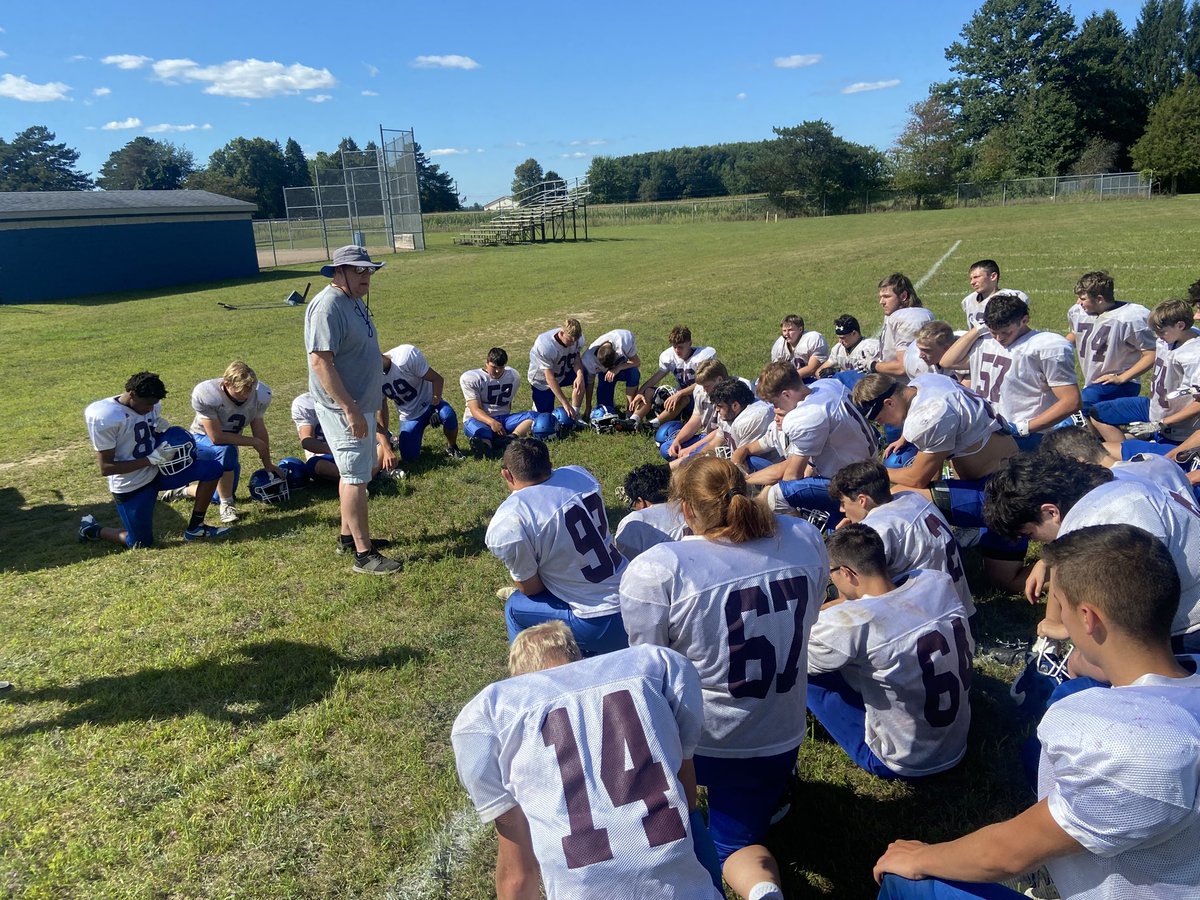 Comet Football tweet media
