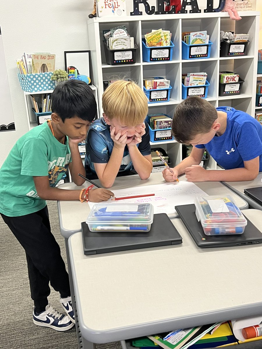parisin3rd's tweet photo. Mrs. Paris's 3rd graders learned the instructional strategy, gallery walk.  Students talked about and wrote on posters to tell how they can be good citizens and show kindness, honesty, responsibility, respect, patience, and be helpful. #Togetherwegrow @ThomsonElem https://t.co/OxHZlRVlLp