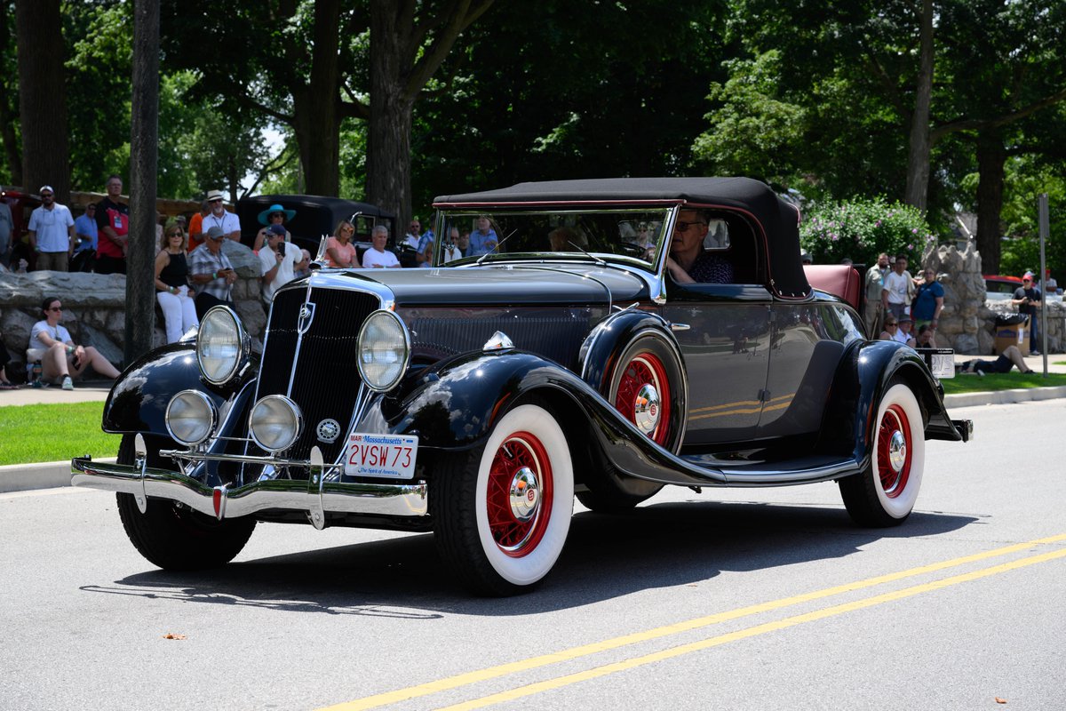 Feast your eyes on this rare and stunning Stude! Only 635 1933 Studebaker Speedway Presidents were produced during the car's production run; this President Roadster is  one of two known to survive.