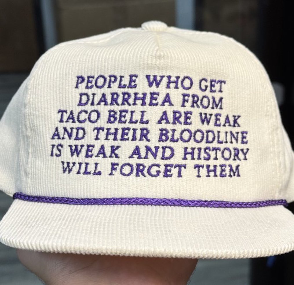 Dustin Holub tweet media