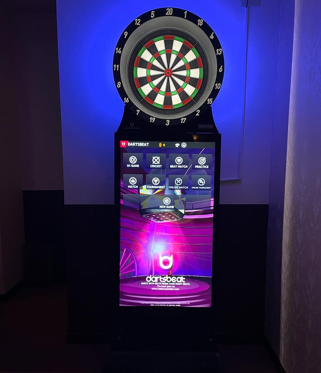 figman_creation's tweet image. The 43-inch large LED screen can be used for advertising and store event announcements, and can also play themed event videos

Dartsbeat 🎯dart machine gives users a great feeling👏

DM me for more information
TG/VX: +86 18520564664

#dartsbeat #dartsmachine #dartmachine