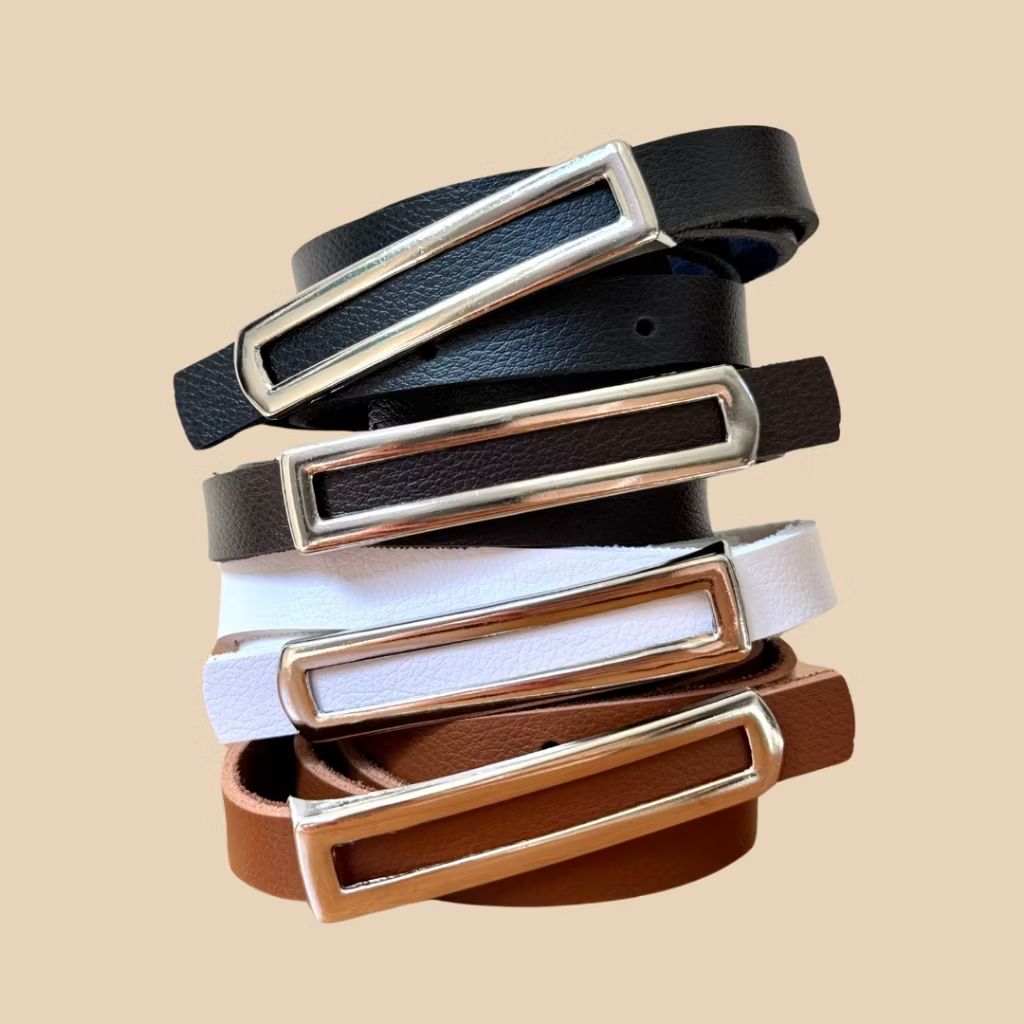 K4_Bastard's tweet photo. Dê uma olhada em Kit 4 cinto feminino fino da moda por R$19,75. Compre na Shopee agora! https://t.co/DeDfrjkHge https://t.co/6iSEWwFAyS