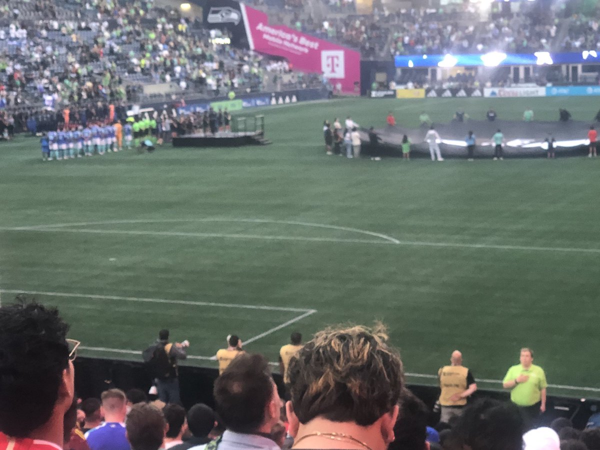 BlueBerryYum253's tweet photo. let’s go sounders it’s game time #gosounders #mls
 #soundersmatchday #Fightandwin #leaguescup2025
@soundersfc 🔥💙⚽️💚⚽️💙🔥 https://t.co/7jxpFkU3Fa