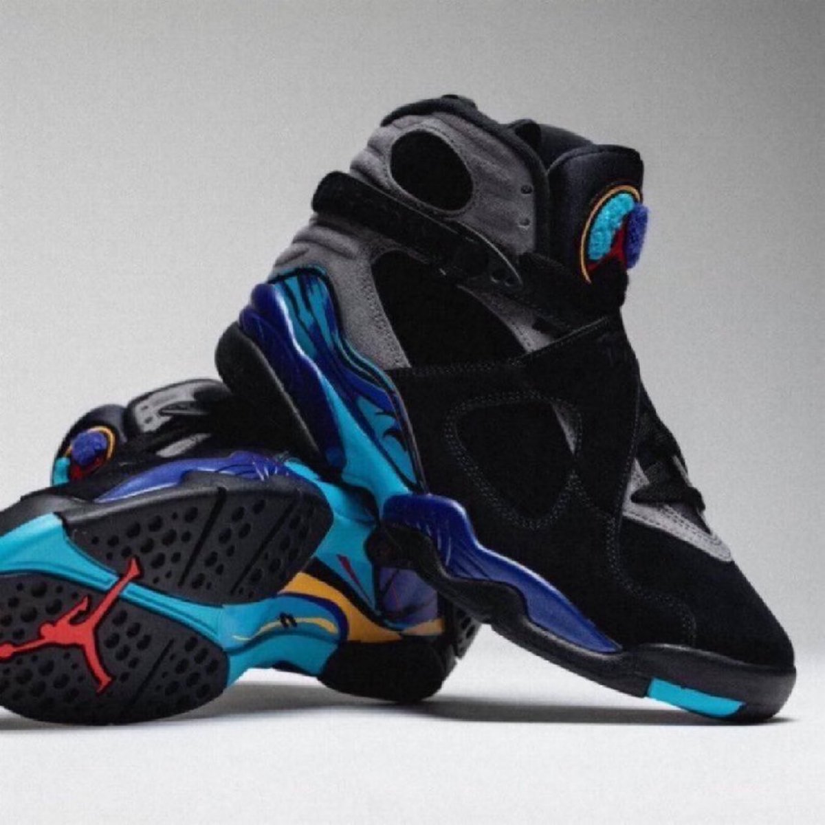 jordan retro 8 footlocker