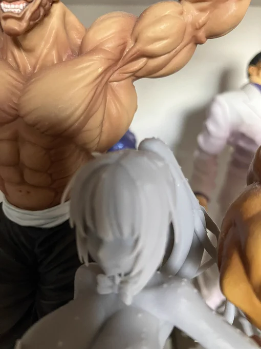 なんか見覚えのないものが落ちてると思ったら、連日40度近くになるしんき部屋にバニー耳が耐えきれなかった模様……バニラーの端くれとしてはこの不始末もはや切腹するしかない。゜(゜'Д`゜)゜。