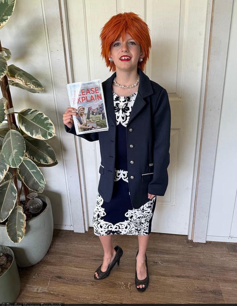 When it’s book week at school and you go dressed up as your favourite politician! Bravo to this young lady 👏
