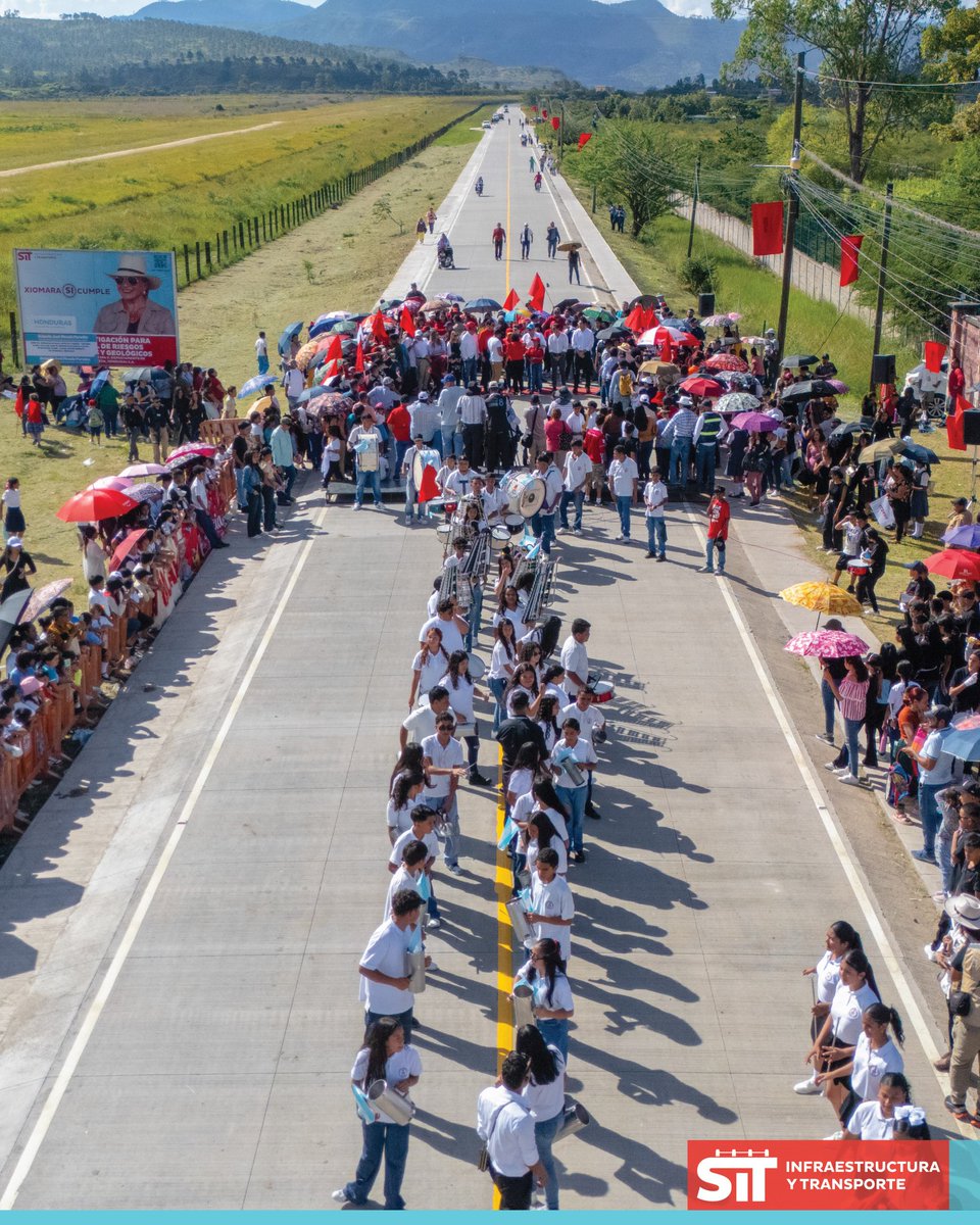 SITHonduras's tweet photo. Inauguración del proyecto de pavimentación con concreto hidráulico en la ruta CA-5 Norte, Támara, una obra estratégica que
moderniza la infraestructura vial y fortalece la seguridad de los usuarios. El proyecto tiene una longitud total de 5.50 km. https://t.co/2zh7hvSyzh