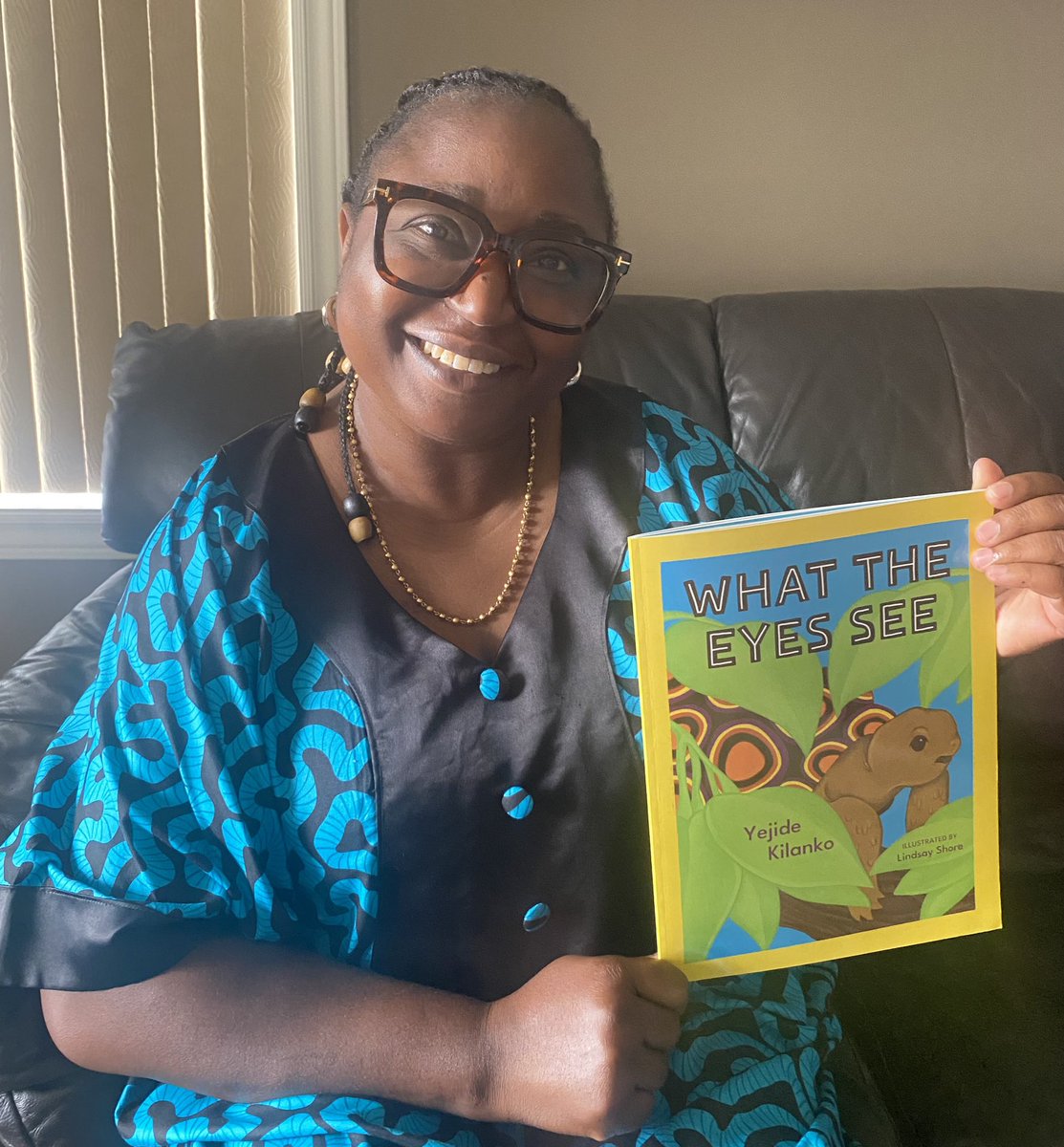 Vivian Yejide Kilanko (@yejidekilanko) on Twitter photo Book Baby 9! This feeling of gratitude never grows old. Coming from <a href="/GriotsLounge/">Griots Lounge CA 🇨🇦</a> on August 29, 2025. Fantastic illustrations by Lindsay Shore lsillustrated.com
#WhatTheEyesSee #bookstoread #diversebooks Book Baby 9! This feeling of gratitude never grows old. Coming from <a href="/GriotsLounge/">Griots Lounge CA 🇨🇦</a> on August 29, 2025. Fantastic illustrations by Lindsay Shore lsillustrated.com
#WhatTheEyesSee #bookstoread #diversebooks