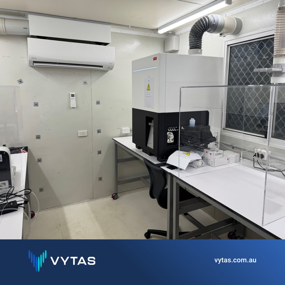 Vytasltd's tweet photo. #Vytas’ R&amp;D team is driving innovation in ultra-high purity quartz, advanced silicon production, silane gas synthesis &amp; green hydrogen generation.

They are developing sustainable materials that support the growth of global energy &amp; technology industries.

https://t.co/iVpZmSaeqs https://t.co/MldBdaNpa7