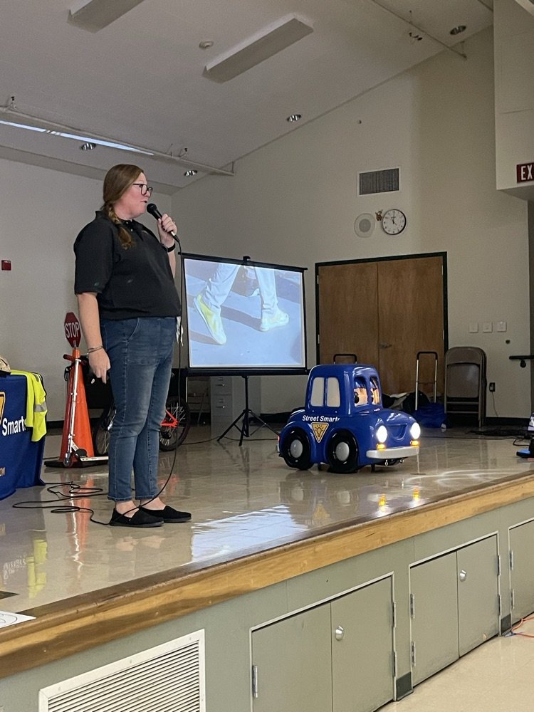 Mr. Beeps and Street Smarts Diablo taught our students about keeping our brains and bodies safe when we are walkin' and rollin'! #WeareBUSD #mchawks #StreetSmartsDiablo