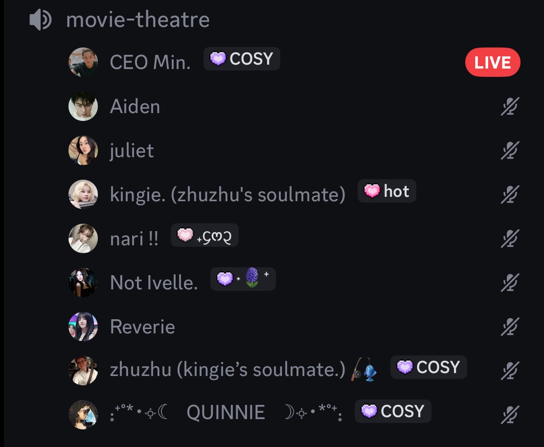 cosylofters's tweet photo. welcoming the new members with a blessing to their ears. we love a good movie stream! #frEeeeeEe. https://t.co/11jxSDh6cl