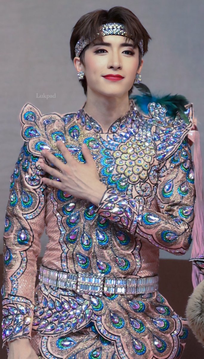 พ่อพระเอกลิเกสุดหล่อ 💖
ยอมยกใจให้หมดทั้งใจเลย😘
#PERSES_ห้ามขยับจับนะXศรรามน้ำเพชร
#PERSES #PERSES_TH 
#JUNG_PERSES
#lukpadphoto📸