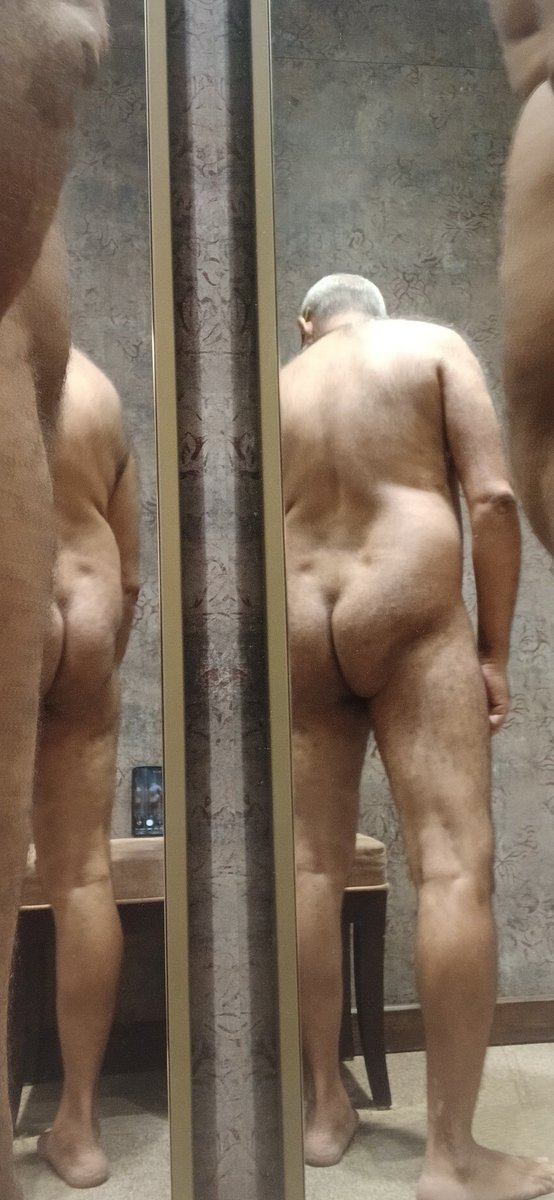 socialmismatch's tweet photo. When your body is an art and not a mirage, why keep it covered
#nuditynotporn #NaturistCommunity #naturist #clothesfreelife #naturistlifestyle #nudism #NudityIsNatural #bornfree https://t.co/Rxx4vceerZ