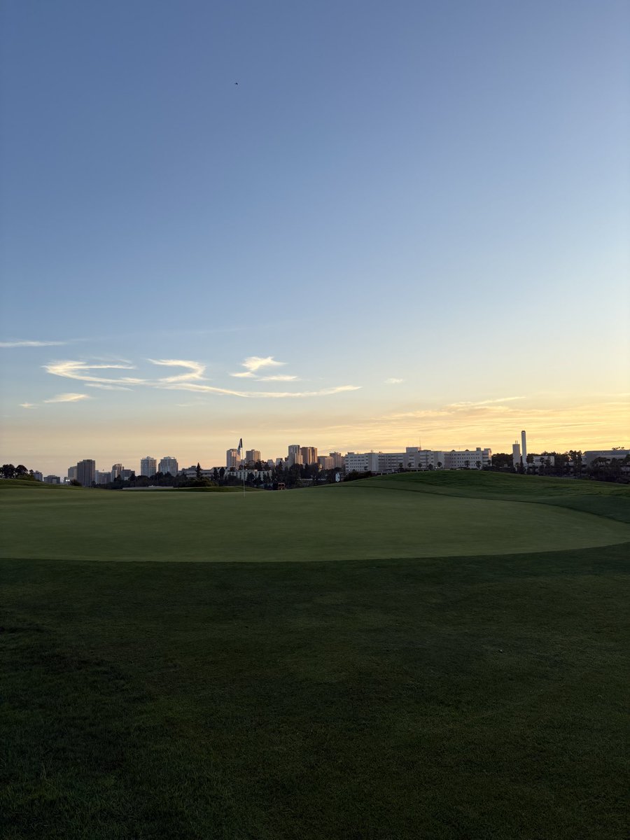 SchwormNate's tweet photo. Balboa Park GC
San Diego, California
Super fun muni. A few funky holes by overall a good track. Great views of downtown SD. https://t.co/6klAnnPIma