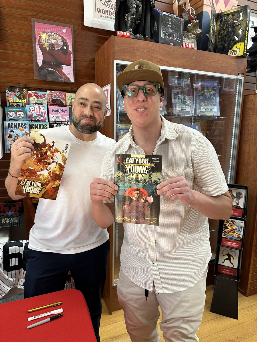 SarkisComics tweet media